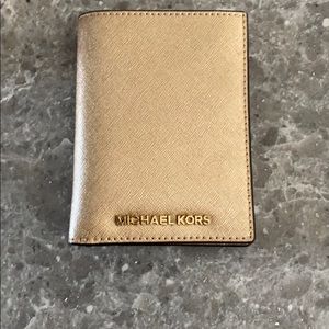 Passport wallet